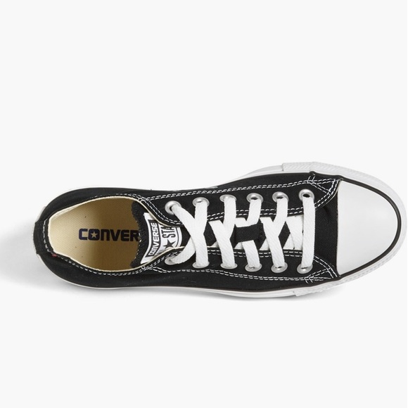 Black converse - Picture 2 of 6